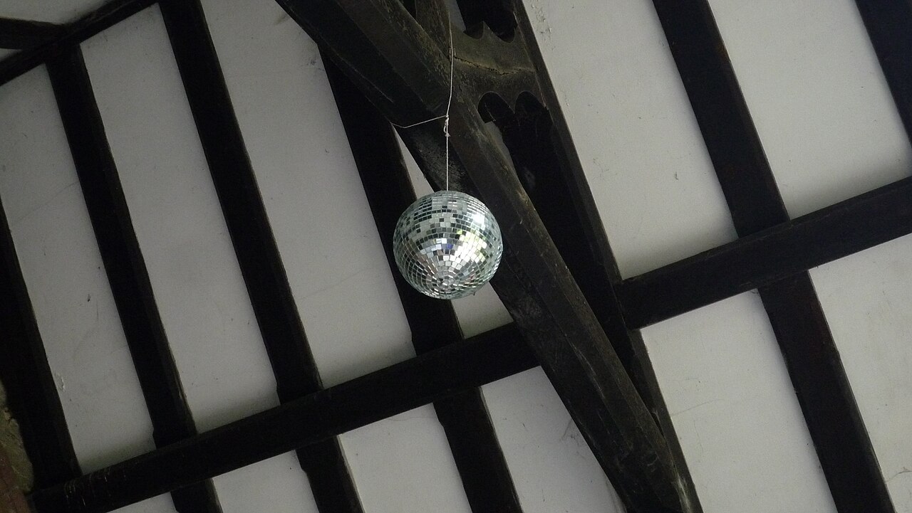 boule disco intérieur