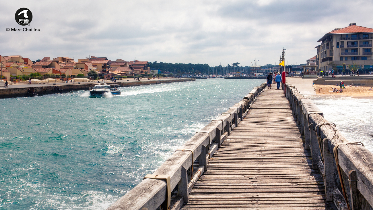 Vue du port et des plages de Capbreton sur la côte landaise